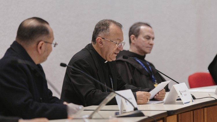 El nuncio apost&oacute;lico en M&eacute;xico, monse&ntilde;or Joseph Spiteri, lee el mensaje del Papa Le&oacute;n XIV 