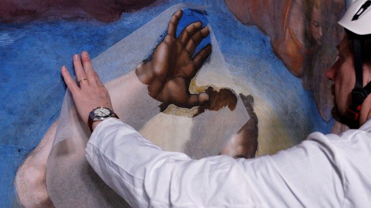 La manutenzione straordinaria del Giudizio Universale