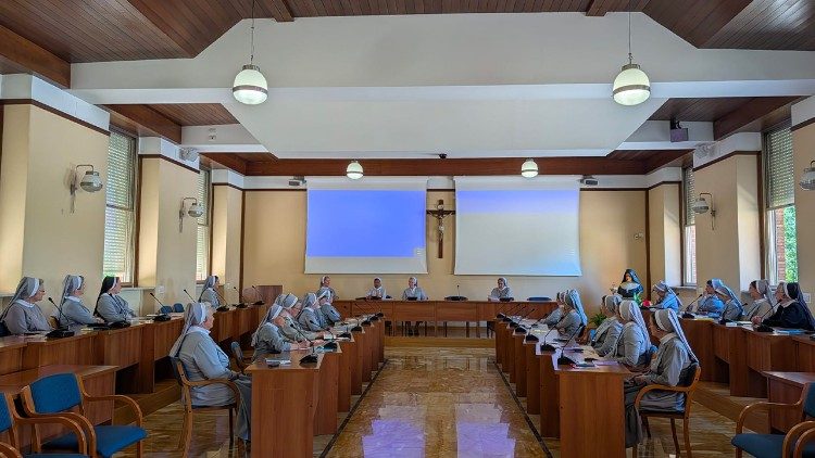 Siostry podczas zajęć formacyjnych