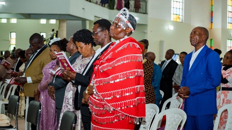 Wakati wa Misa ya Upadrisho Jimbo Kuu la Arusha Tanzania.