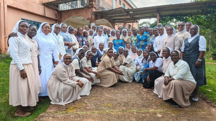 2026.07.13 CAMEROUN: VIE CONSACREE À L'ERE DU NUMERIQUE
