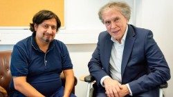 Redakteur Stefan Hauser (l.) mit Emil Brix