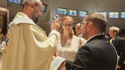 Dzień Męża i Żony w parafii św. Franciszka z Asyżu we Wrocławiu. Fot. Antek Bartoszko