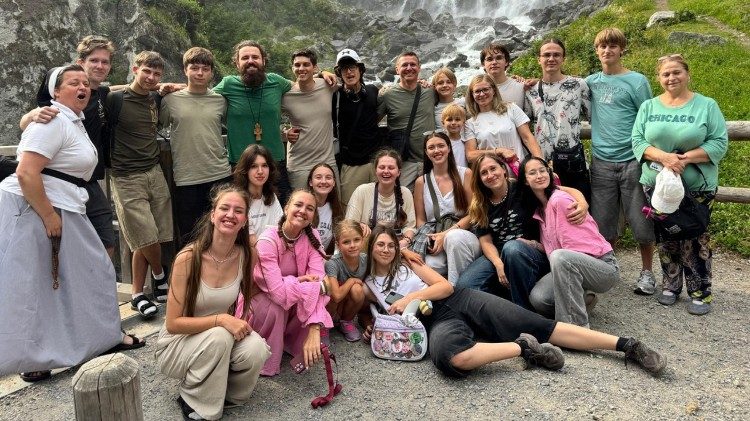 Il gruppo "Messaggeri della pace"