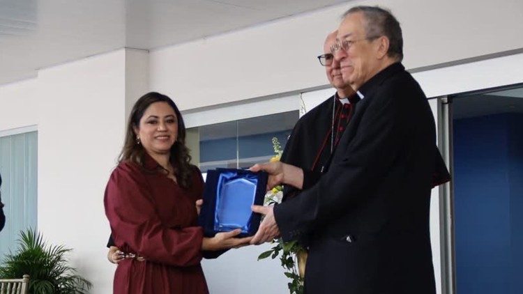 Momentos de la inauguraci&oacute;n