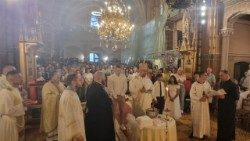 Vladika Milan Stipić predvodio Božansku liturgiju treće subote u mjesecu sv. Šarbelu (Foto: Križevačka eparhija)