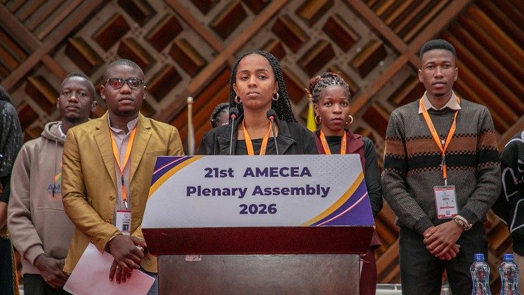 Quelques repr&eacute;sentants des jeunes pr&eacute;sents &agrave; l’assembl&eacute;e pl&eacute;ni&egrave;re de l’AMECEA