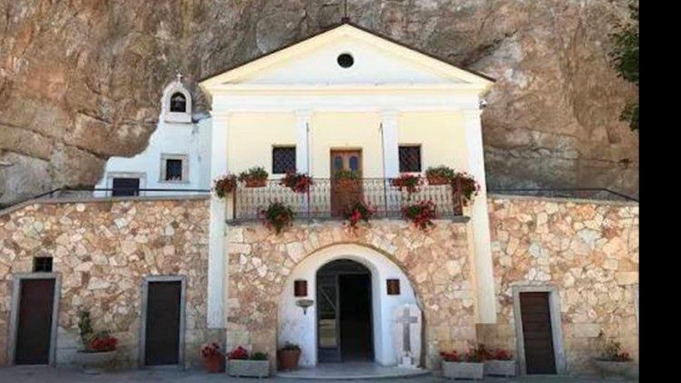 La facciata del santuario (&copy; 2026 Santuario della Santissima Trinit&agrave; di Vallepietra)