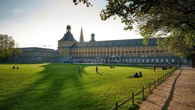 Universisät Bonn