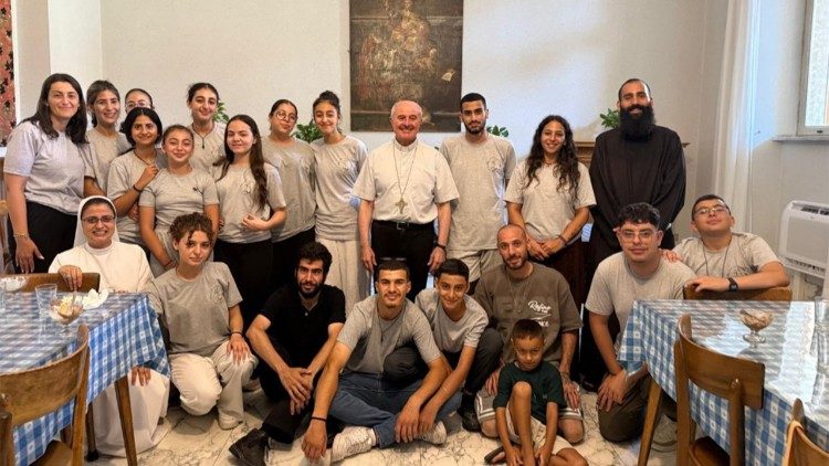 I giovani della parrocchia di San Salvatore a Gerusalemme