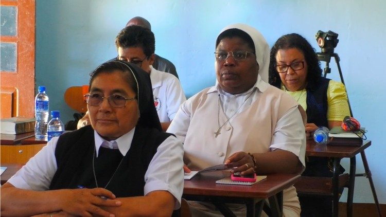 Superioras e Superiores de Congrega&ccedil;&otilde;es religiosas na sess&atilde;o de forma&ccedil;&atilde;o organizada pela CIRMO em Nampula