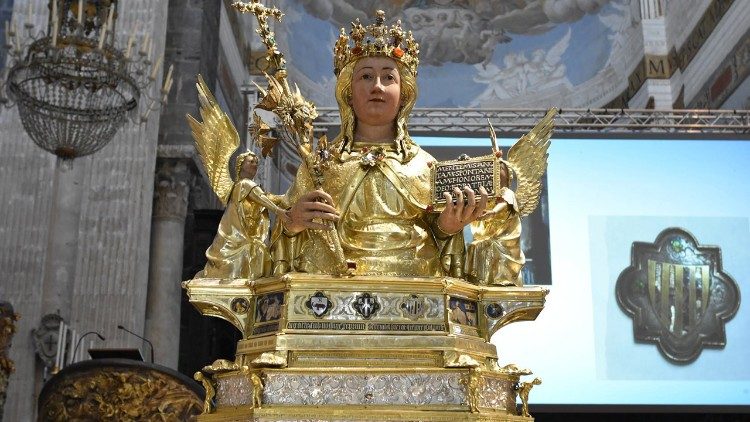 Relikwiarz z popiersiem św. Agaty przechowywany w katedrze w Katanii 