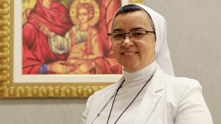 A nova Superiora Geral é a Irmã Claudete Ferreira Mendes. 