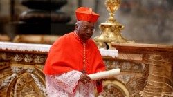 Il cardinale Júlio Duarte Langa