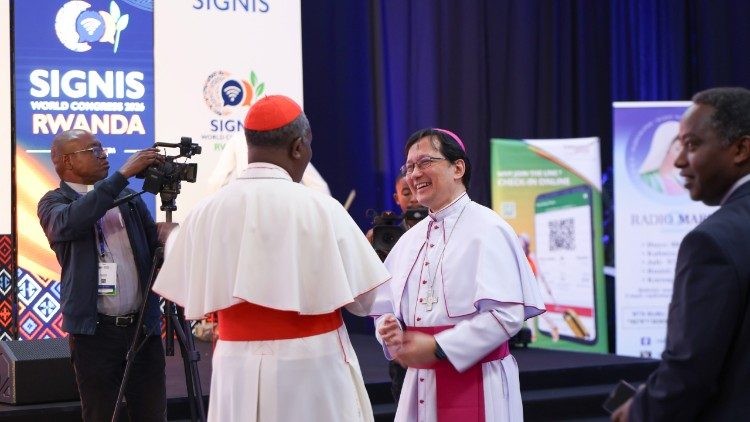 Behind the scenes of Signis