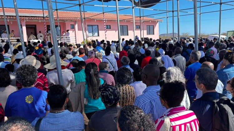 Participantes na inaugura&ccedil;&atilde;o da Fazenda Esperan&ccedil;a Feminina 