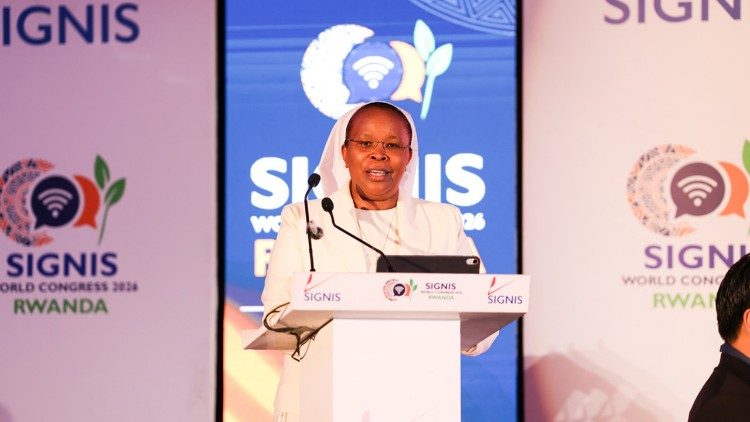 Sor Jane Wakahiu durante su intervención en el Congreso Mundial SIGNIS 2026 en Kigali