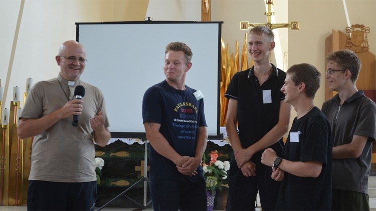 Uma das atividades organizadas durante o encontro em Irkutsk