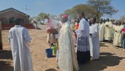 2026.08.18 Zimbabwe: Diocese of Hwange Bishop Raphael Ncube consecrates Marian Mission at Pandamatenga