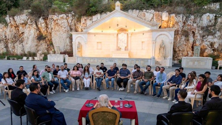 2026.08.24 Incontro di S.S. Aram I con i giovani