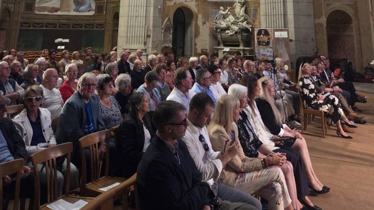 Publiczność wypełniła świątynię słuchając bogatego repertuaru