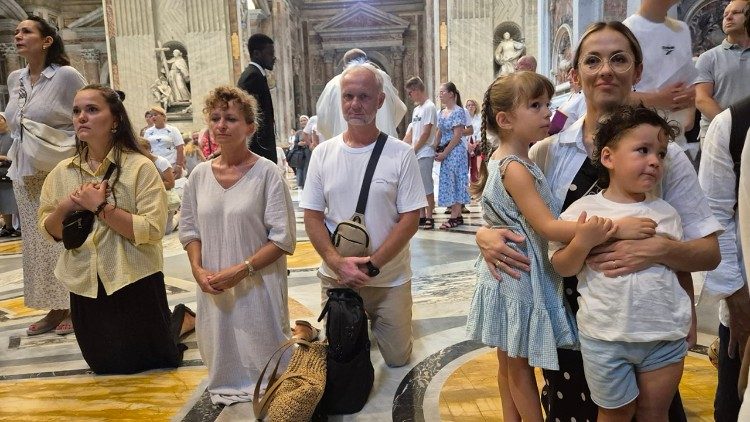 Z diecezji tarnowskiej do grobu św. Jana Pawła II