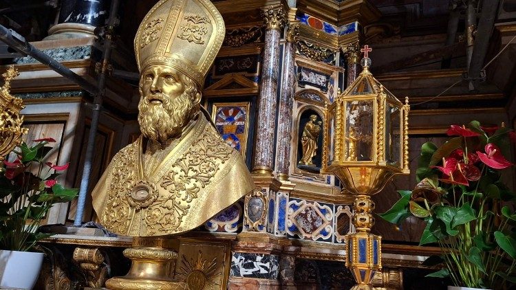 Kardinal Rolandas Makrickas memimpin Misa di Basilika Santo Agustinus di Campo Marzio