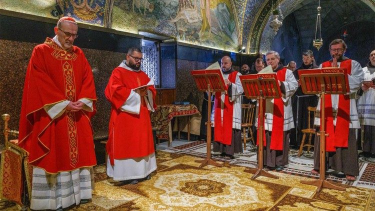 La Liturgie de la Passion du Seigneur présidée par le cardinal Pierbattista Pizzaballa, patriarche latin de Jérusalem.