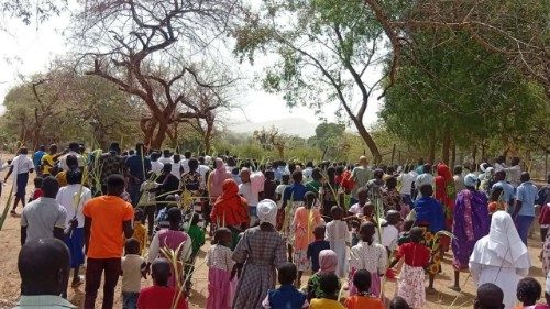 Sudan, il vescovo Tombe: nella paura sperimentiamo l'unit&agrave; tra tutte le Chiese