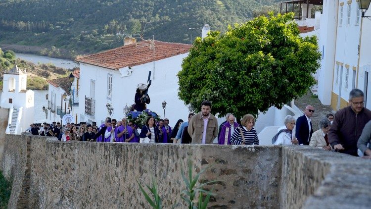 Domingo de Ramos em M&eacute;rtola (Portugal)