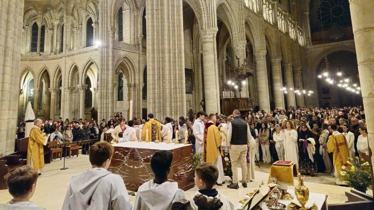 W regionie paryskim towarzyszenie neofitom będzie przedmiotem prowincjalnego soboru