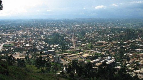 Il Papa a Bamenda, in preghiera per il dono della pace e della riconciliazione