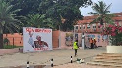 2026.04.16 Angola, Luanda, Attesa Papa