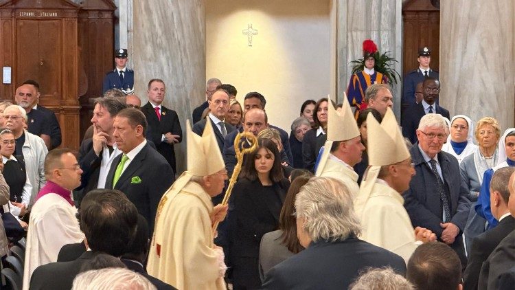 Z&aacute;dušn&iacute; mše za papeže Františka