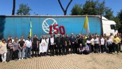 El camión con la ayuda humanitaria que parte hacia Ucrania