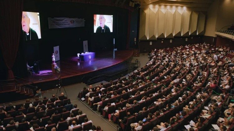 Cardenal Castillo en II Asamblea Sinodal Arquidiocesana (enero, 2026)