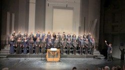 SM_2025_07_35_01_Bavarian-Radio-Chorus_Akademie-f_r-Alte-Musik-Berlin_Denis-Comtet_-conduc.jpg
