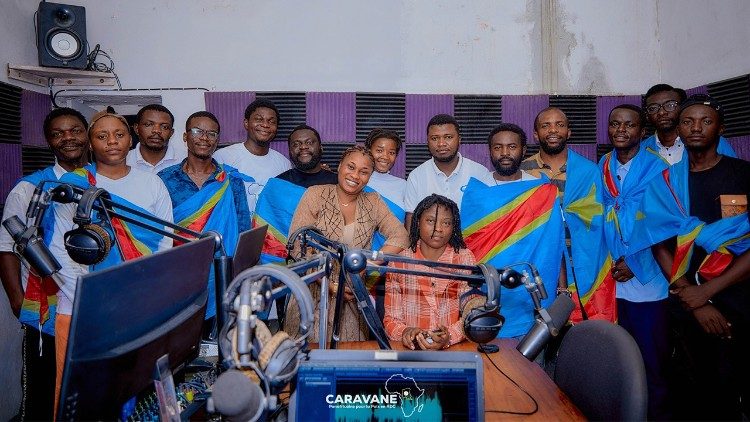 I partecipanti alla Carovana panafricana per la pace e l’unit&agrave; della Repubblica Democratica del Congo (fonte Facebook)