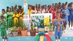 Some of St. Mary’s School learners praying the Missionary Rosary