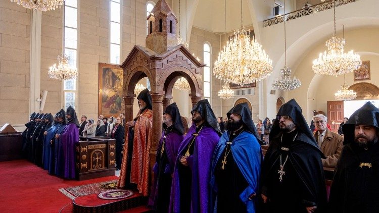 Արամ Ա Վեհափառ Հայրապետը