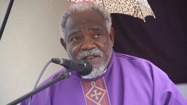 Dom Serafim Shingo-ya-Hombo, recordado como Bispo e tamb&eacute;m superior dos Capuchinhos em Angola, faleceu aos 80 anos