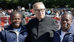 Il vescovo emerito di Caserta, Raffaele Nogaro, scomparso oggi a 92 anni