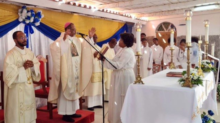 Celebração Eucarística - Abertura do Ano Jubilar dos  175 anos da Paróquia Nossa Senhora das Dores  - Ilha do Sal, Cabo Verde