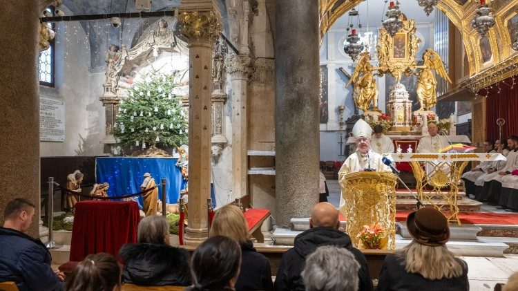 Bogojavljenje u splitskoj prvostolnici (foto: TUSMN)