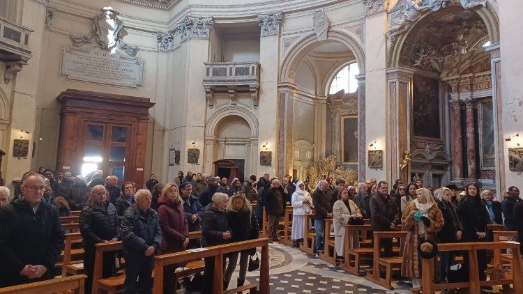 Kwa Ubatizo waamini wanazaliwa upya kwa maji na Roho Mtakatifu