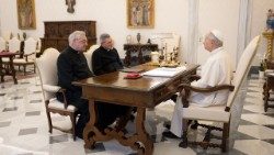 Леў XIV прыняў ксяндза Джона Берга, генеральнага настаяцеля Брацтва святога Пятра (FSSP) і ксяндза Ёзэфа Бізіга, аднаго з заснавальнікаў супольнасці