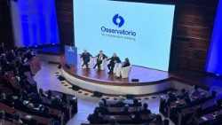 Il cardinale Pietro Parolin, segretario di Stato Vaticano, ha partecipato questa sera, 21 gennaio all'Auditorium Antonianum, a Roma, ad un incontro per i 25 anni dell'Osservatorio for independent thinking.