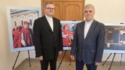 Wystawa otwarta została w Papieskim Kolegium polskim w Rzymie (ks. Tomasz Podlewski / Watykańska Fundacja Jana Pawła II)