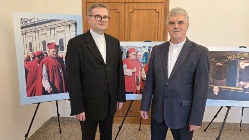 Wystawa o Janie Pawle II w Papieskim Kolegium Polskim w Rzymie