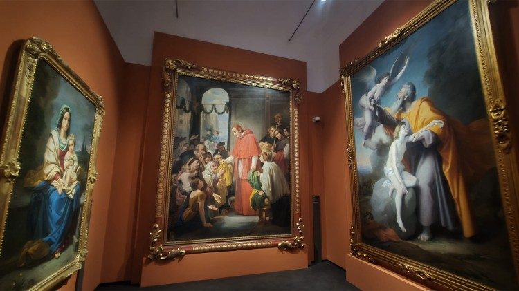 Allestimento della mostra. Sulla parete di fondo:Jos&eacute; Salom&eacute; Pina (1830-1909) San Carlos Borromeo San Carlo Borromeo olio su tela, 281 x 215 cm.  Citt&agrave; del Messico, Museo Nacional de Arte, INBAL.